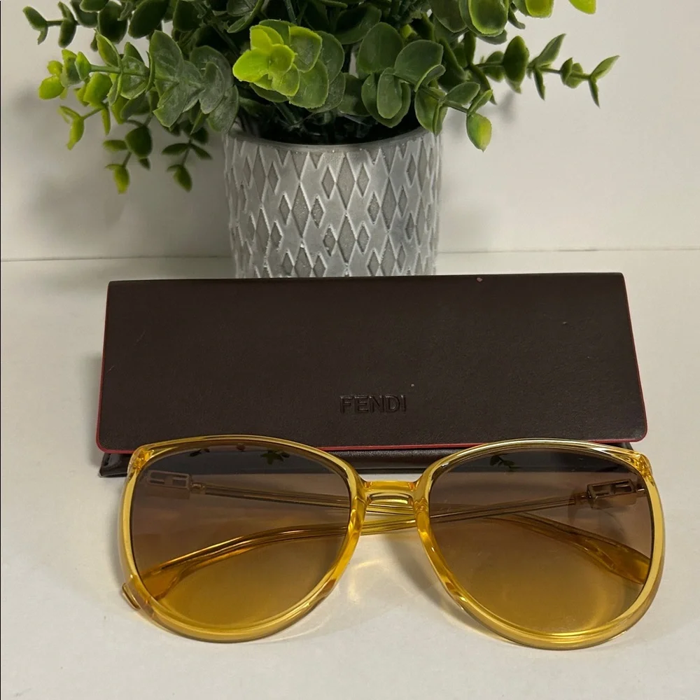Fendi Gold-Toned Sunglasses - Picture 3 of 17